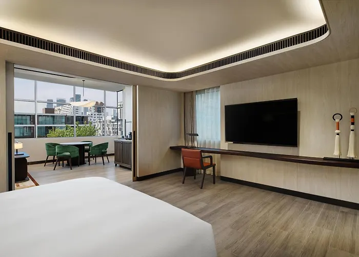Doubletree By Hilton Ploenchit